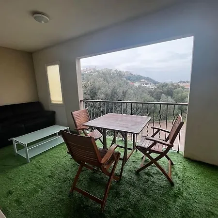 Trés Bel De 105 M2 Et 45 M2 De Terrasse à 100 M Du Port Porto Vecchio