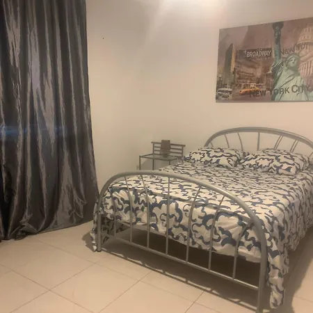 Trés Bel De 105 M2 Et 45 M2 De Terrasse à 100 M Du Port Porto Vecchio