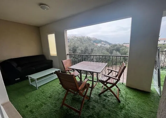 Tres Bel De 105 M2 Et 45 M2 De Terrasse A 100 M Du Port פורטו-וישיו